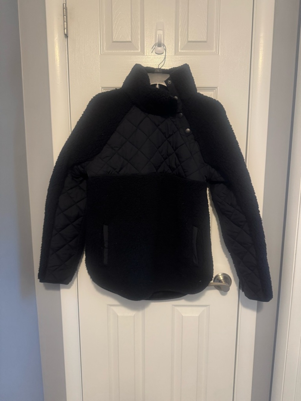 Abercrombie & Fitch Black Quilted & Sherpa Jacket